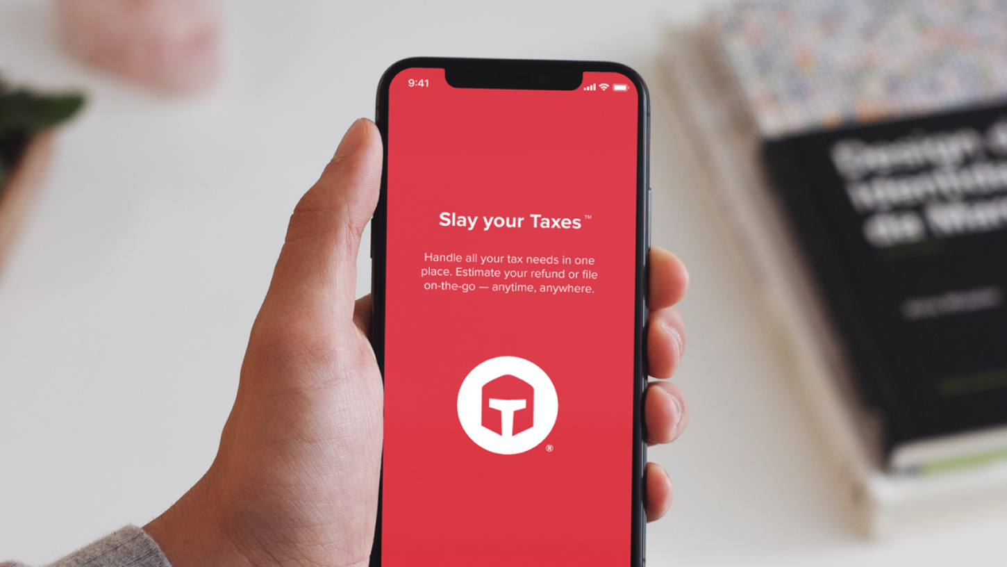 Customer Story Teaser Images. Images are used in the cards on the Customer Story Listing Page.