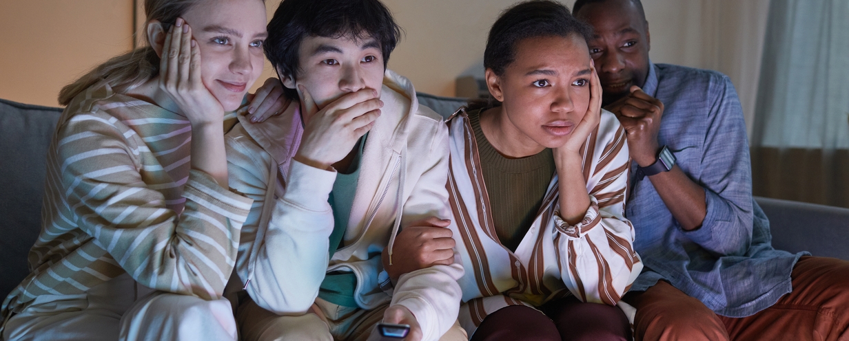 friends-watching-tv-at-night