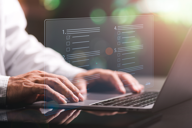 Person answering a live intercept test invitation online